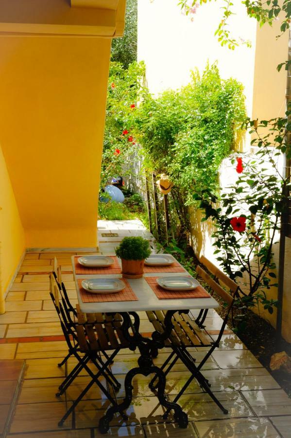 Apartamento House With Garden Near The Sea Agia Efimia Exterior foto