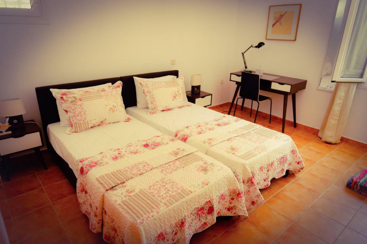 Apartamento House With Garden Near The Sea Agia Efimia Exterior foto