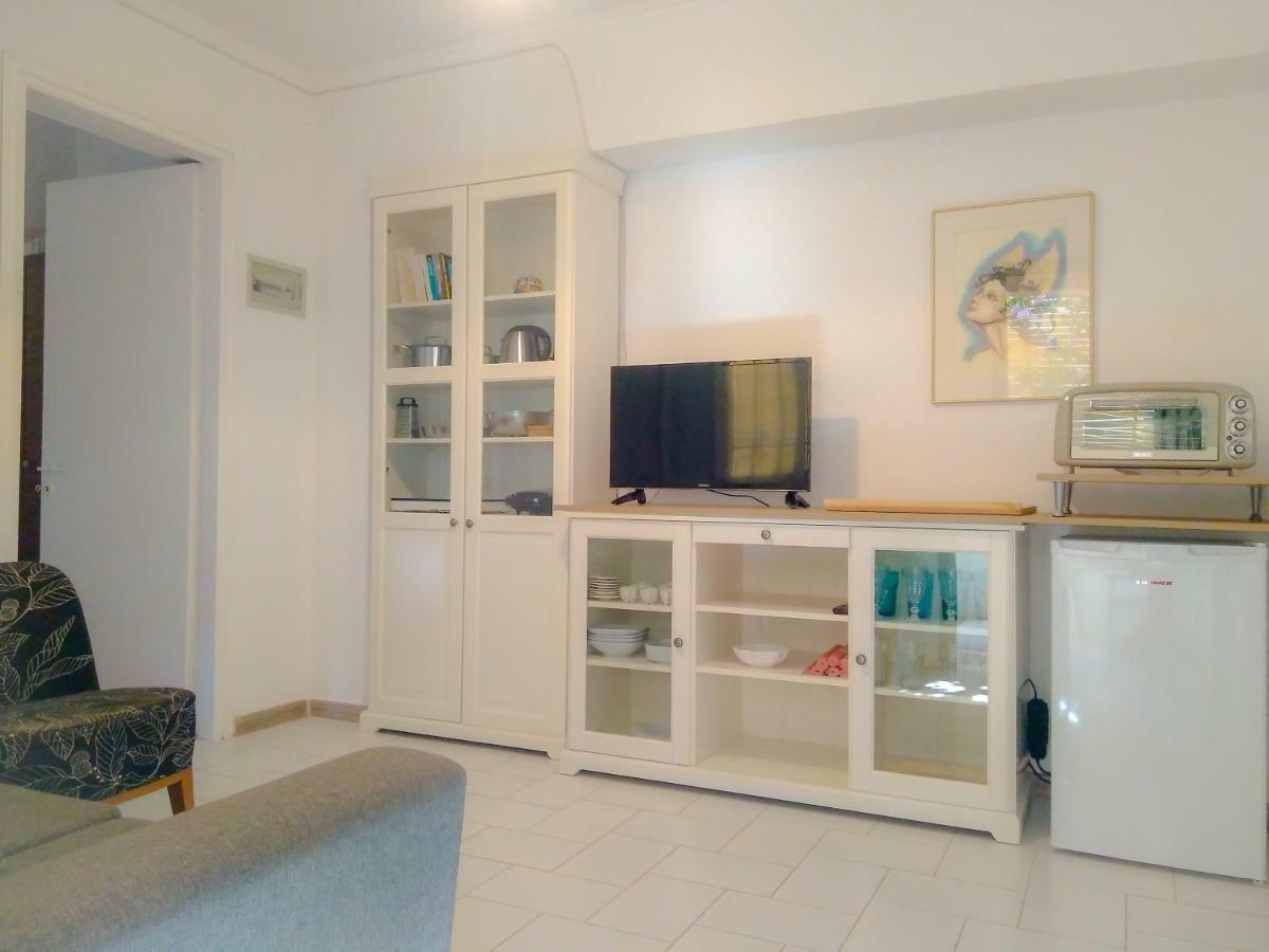 Apartamento House With Garden Near The Sea Agia Efimia Exterior foto